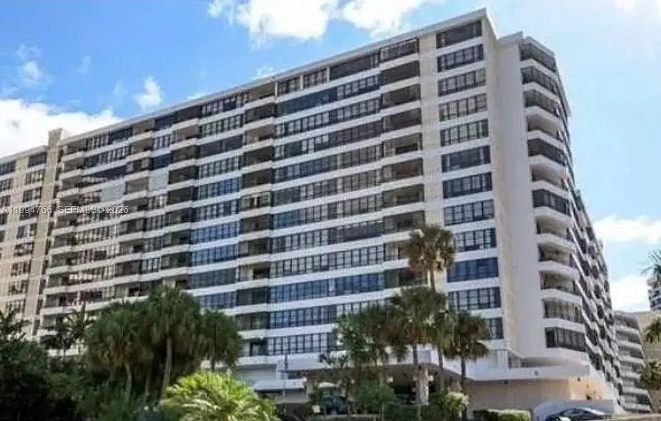 500 Three Islands Blvd # 314, Hallandale Beach FL 33009 photo 2