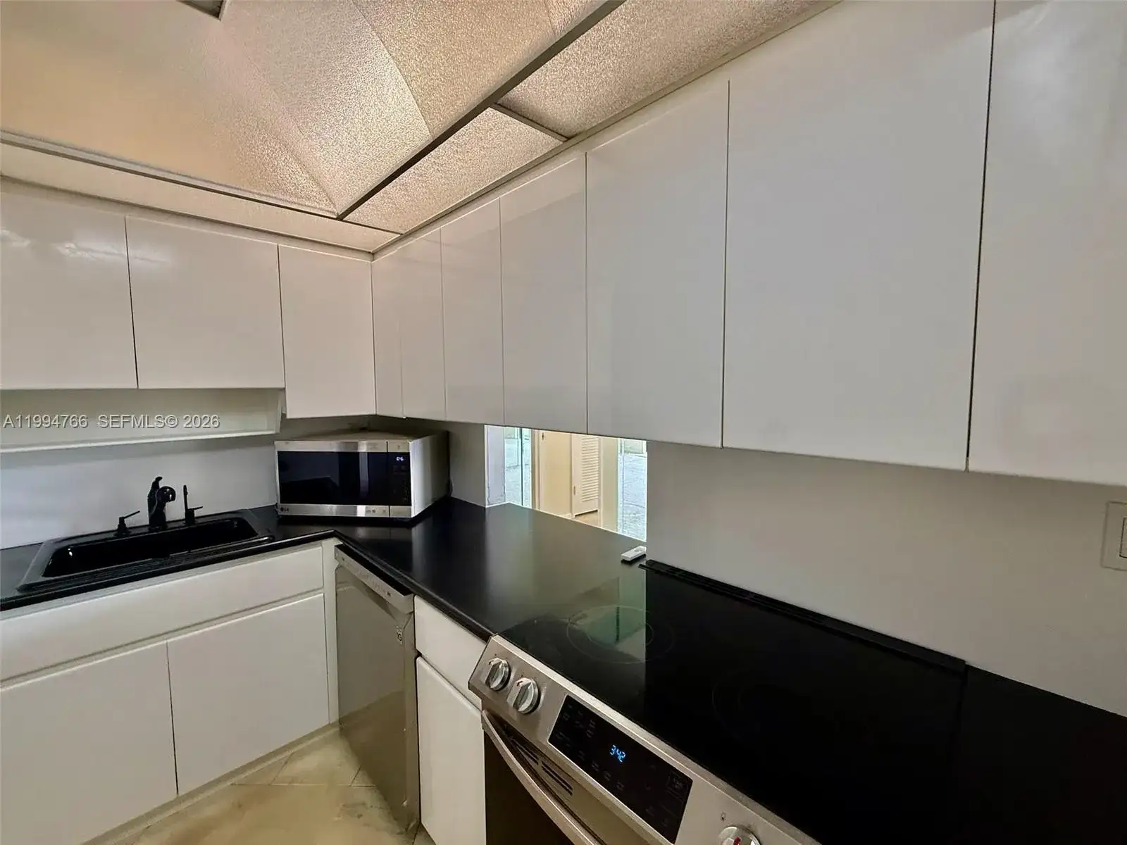 500 Three Islands Blvd # 314, Hallandale Beach FL 33009 photo 4