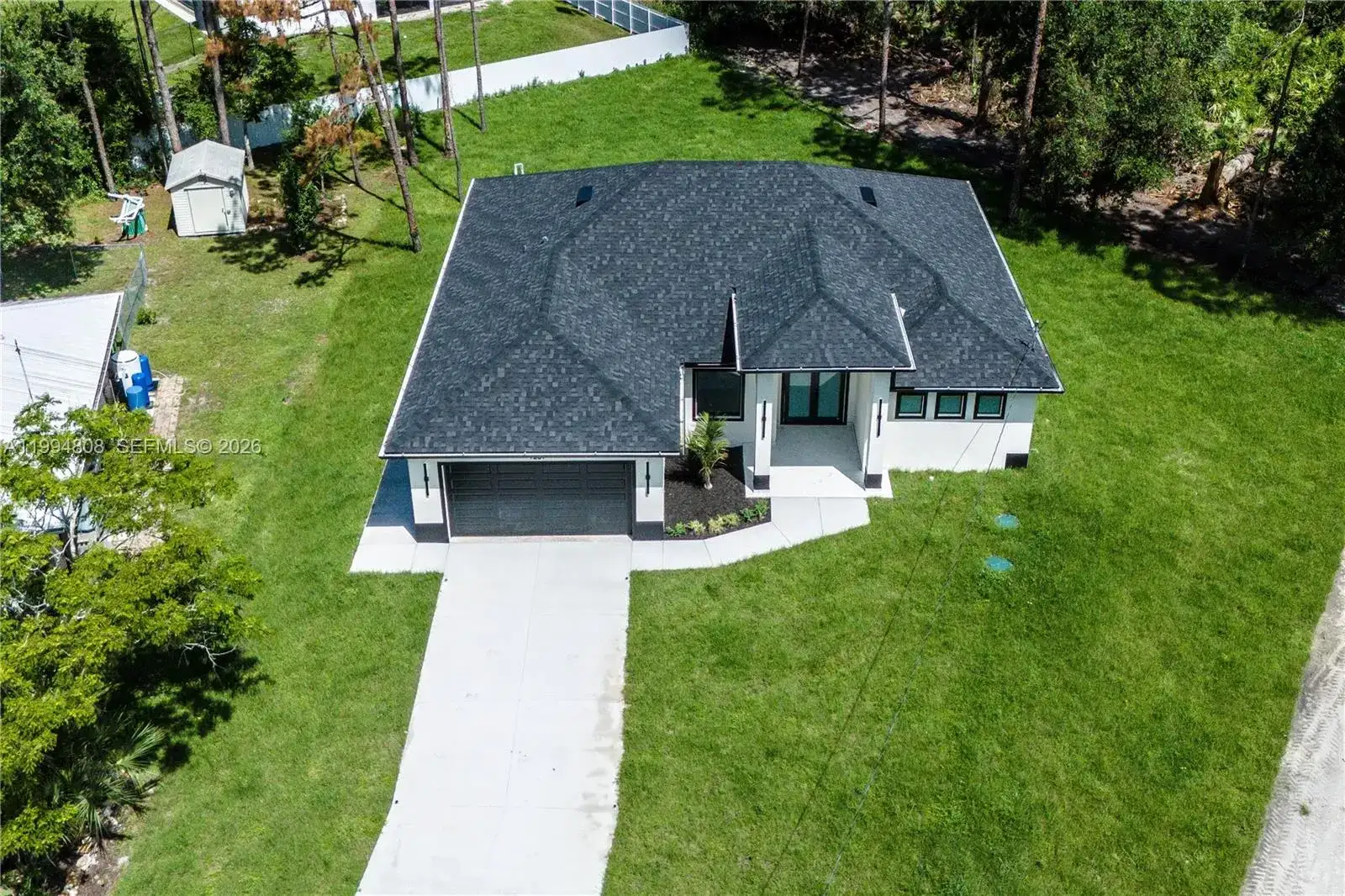 1207 Ramus St East, Lehigh Acres FL 33974 photo 4