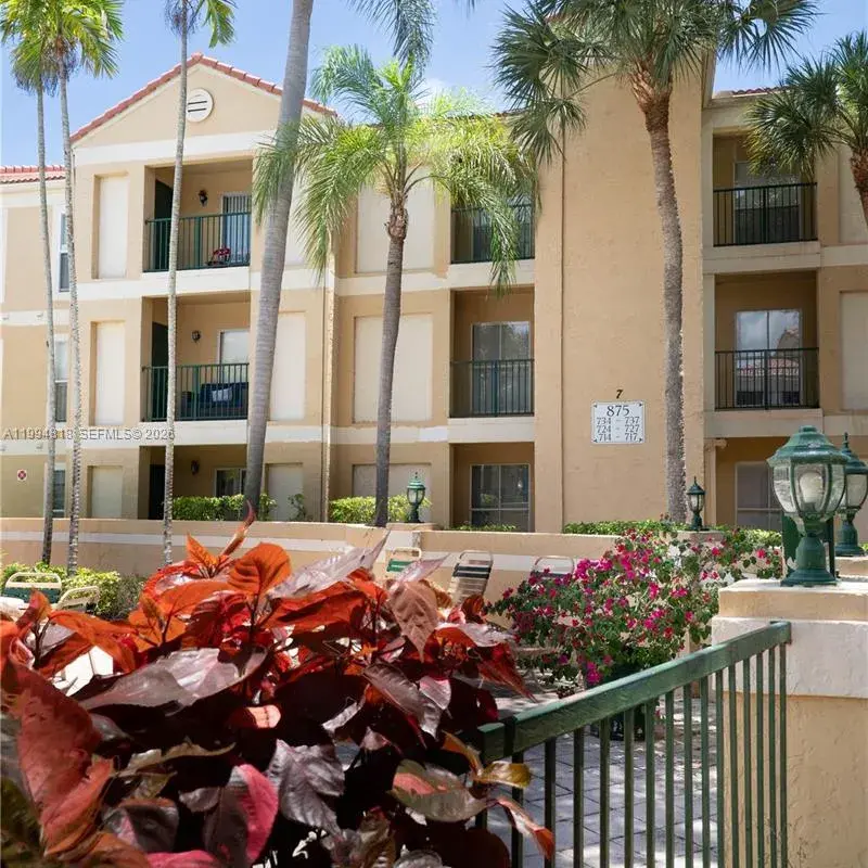 875 Riverside Dr # 715, Coral Springs FL 33071