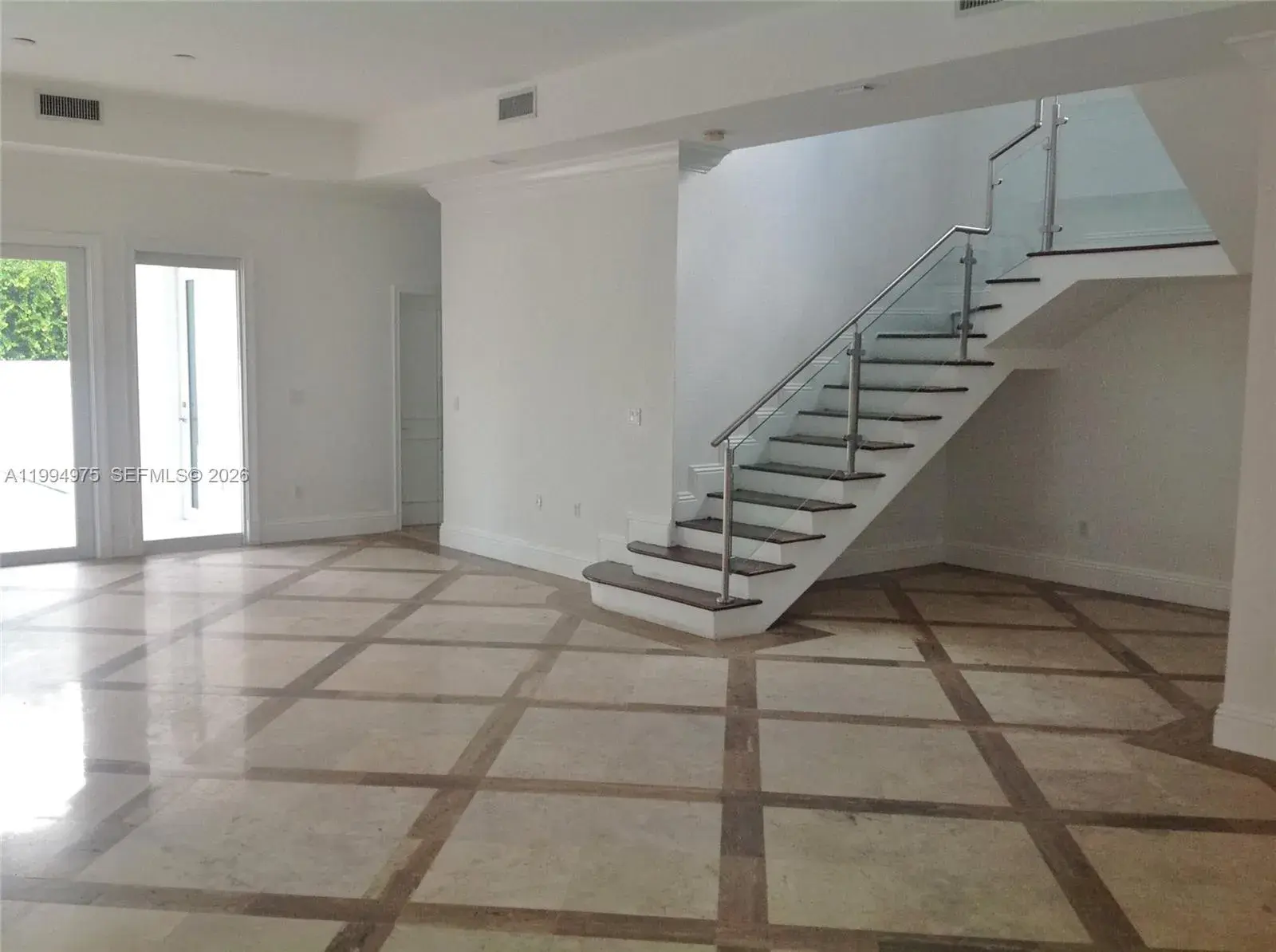 8 Turtle Walk # 8, Key Biscayne FL 33149