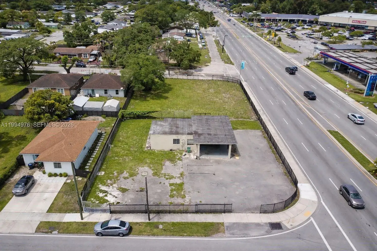 17010 NW 27th Ave, Miami Gardens FL 33056 photo 2