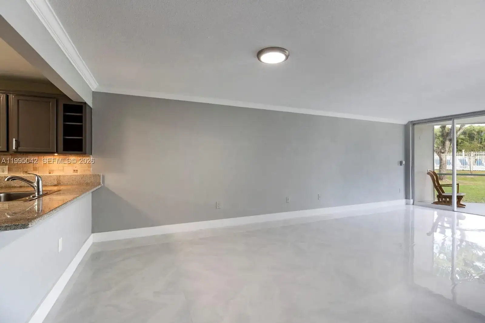 1351 NE 191 St # 106, Miami FL 33179 photo 4