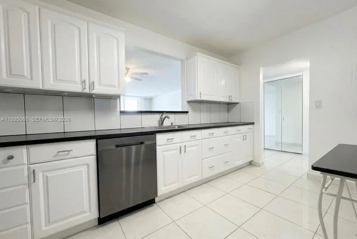 3800 S Ocean Dr # 816, Hollywood FL 33019