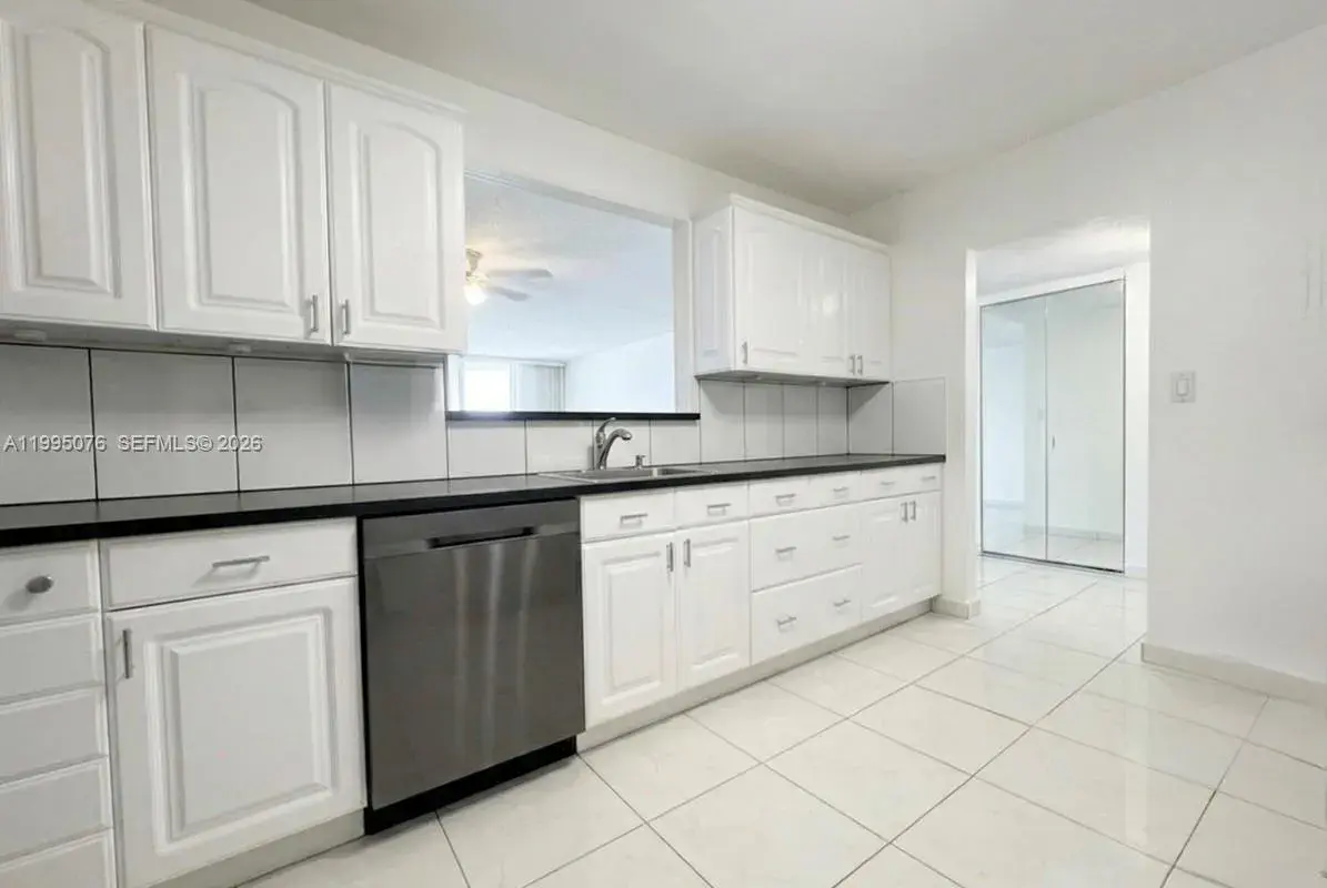 3800 S Ocean Dr # 816, Hollywood FL 33019