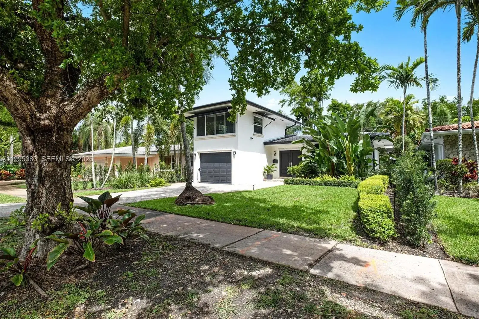 1437 Baracoa Ave, Coral Gables FL 33146 photo 2