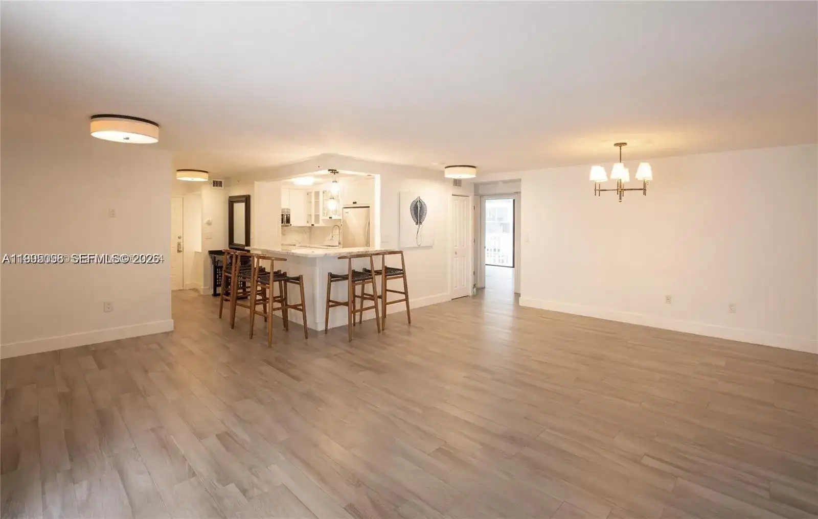 6061 Collins Ave # 7D, Miami Beach FL 33140 photo 5