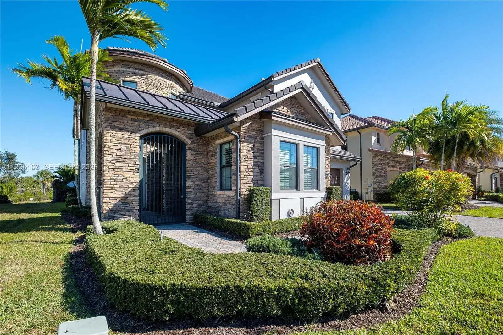 11475 Watercrest Circle East, Parkland FL 33076 photo 4