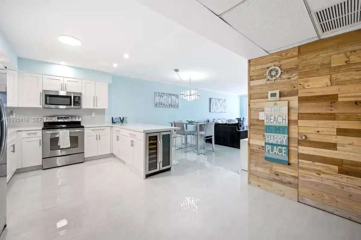 19370 Collins Ave # 1121, Sunny Isles Beach FL 33160 photo 3