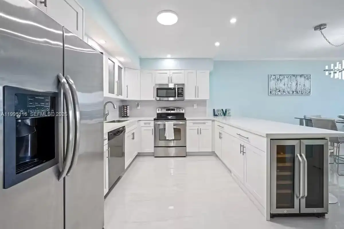 19370 Collins Ave # 1121, Sunny Isles Beach FL 33160 photo 4
