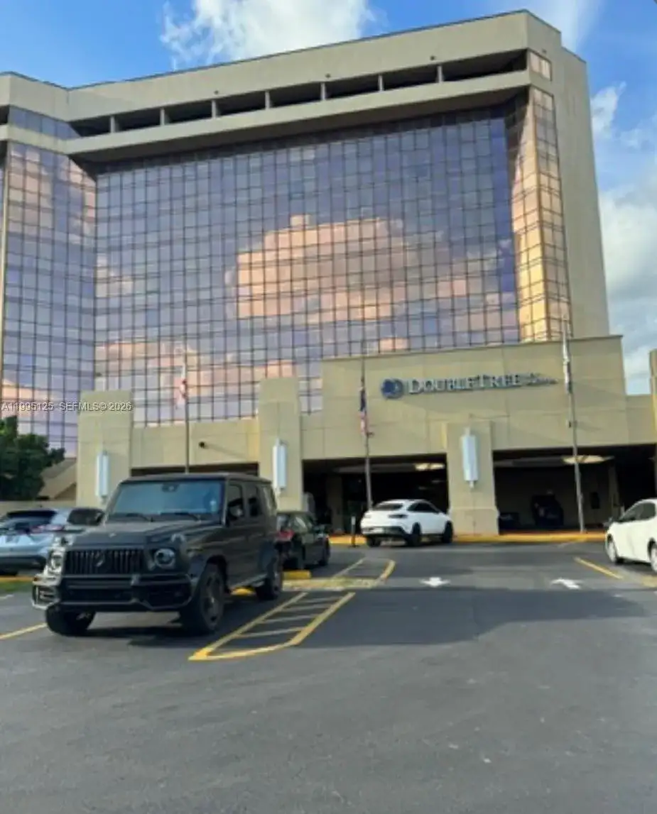 777 NW 72nd Ave # 2057, Miami FL 33126 photo 4