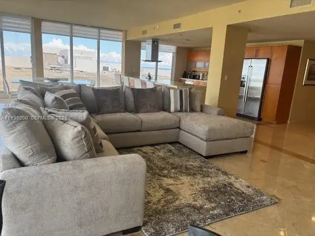100 Lincoln Rd, Miami Beach FL 33139 photo 5