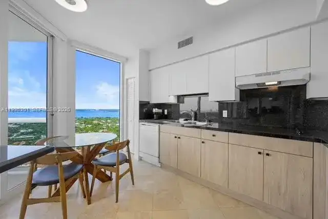 4779 Collins Ave # 3206, Miami Beach FL 33140 photo 5