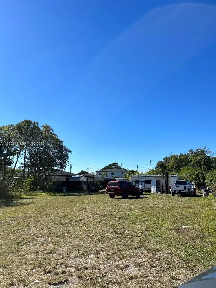 21840 Sw 112th Court, Unincorporated Dade County FL 33170 photo 3