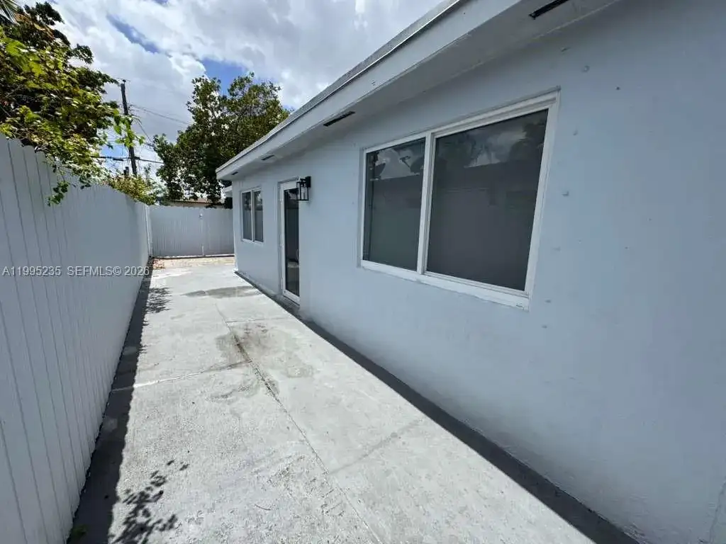 230 E 56th St # A, Hialeah FL 33013 photo 3