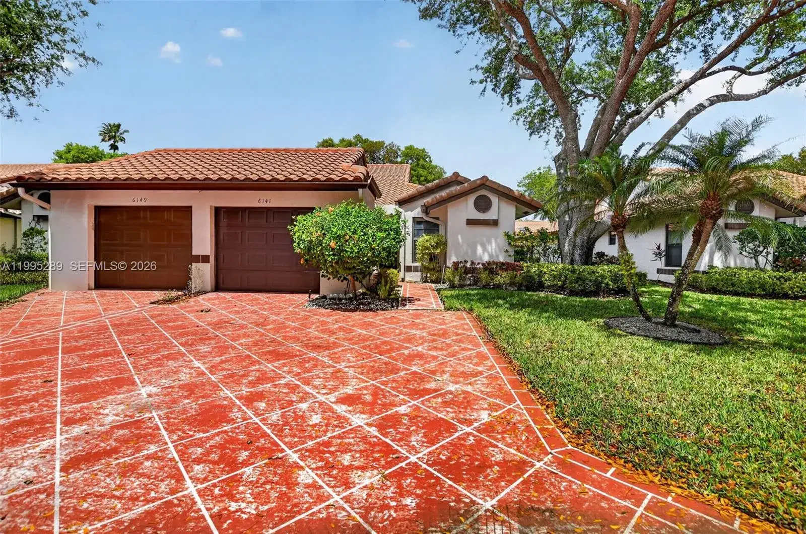 6141 SE Sunny Pointe Cir, Delray Beach FL 33484