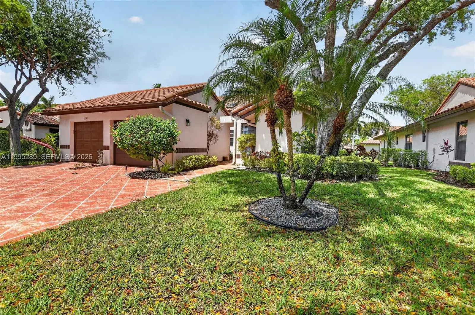 6141 SE Sunny Pointe Cir, Delray Beach FL 33484 photo 4
