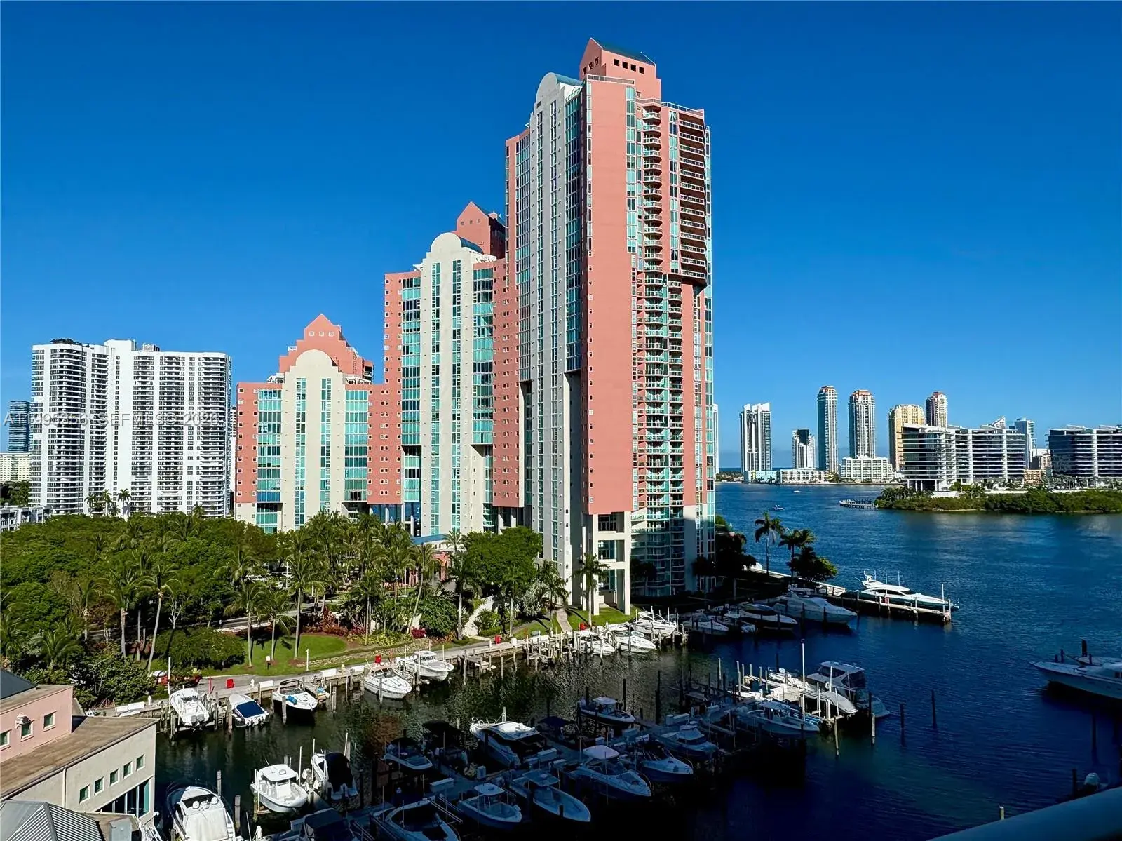 3340 NE 190th St # 1004, Aventura FL 33180