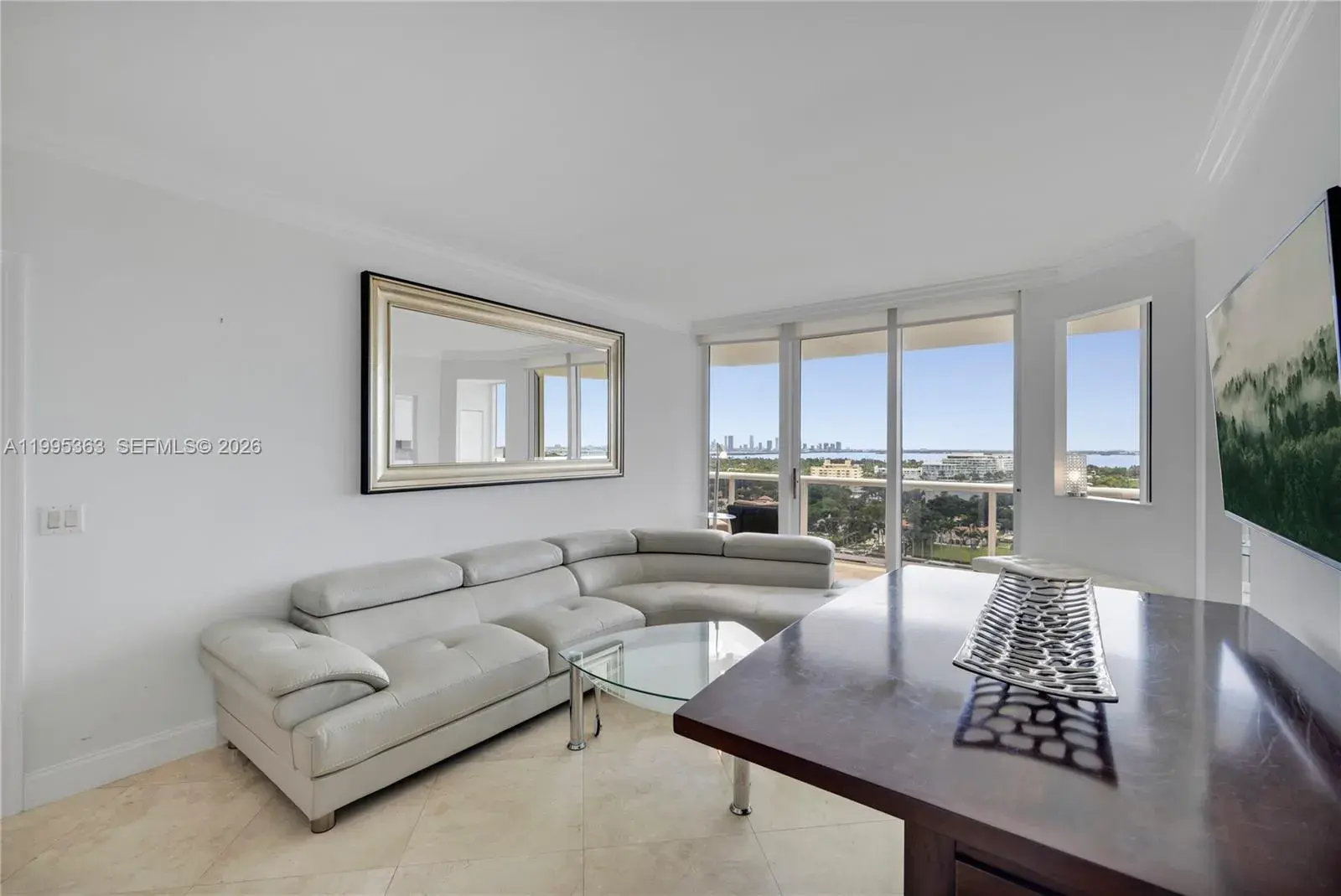 4779 Collins Ave # 1706, Miami Beach FL 33140