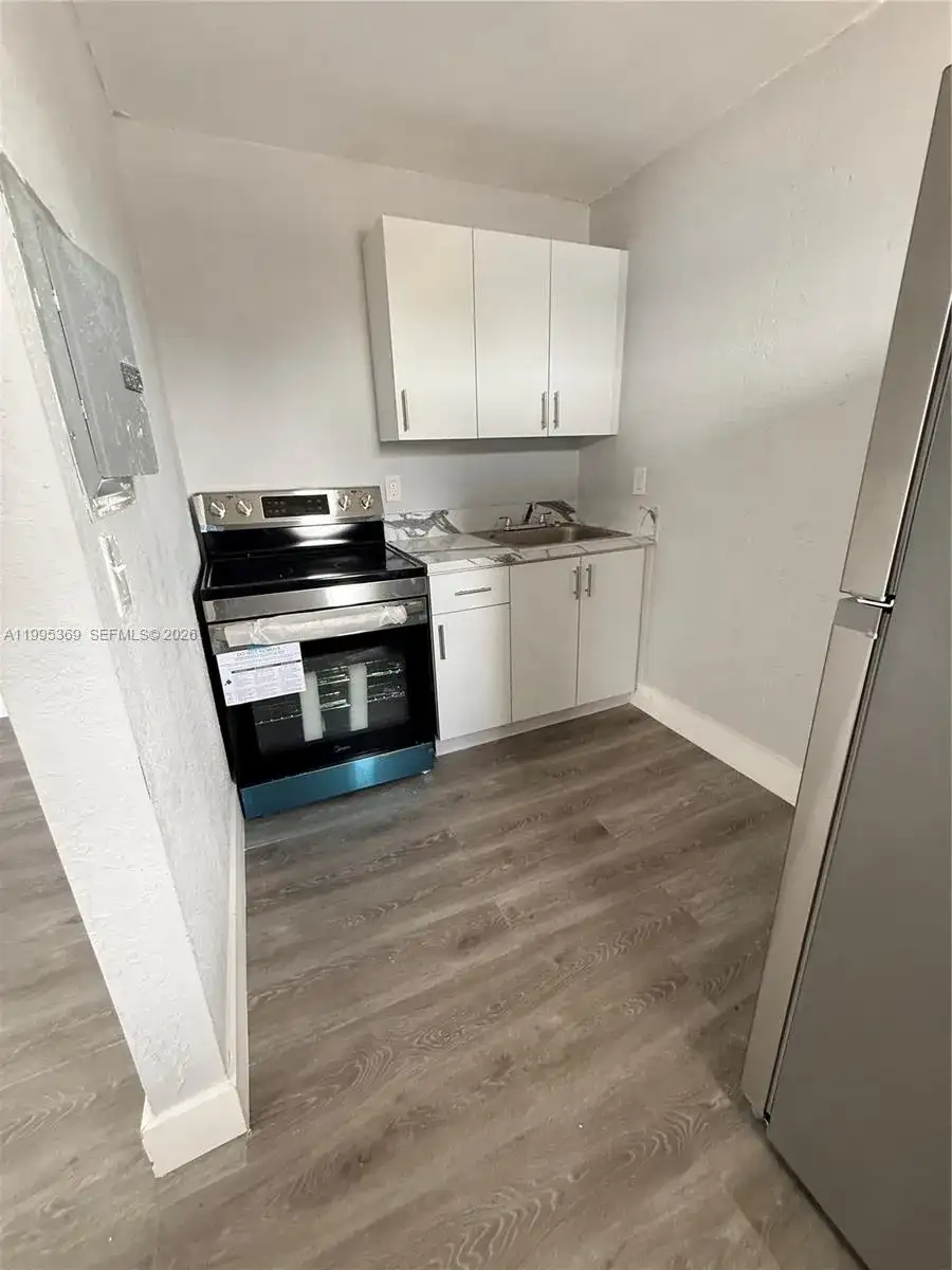 7001 NW 15th Ave # 18, Miami FL 33147 photo 4