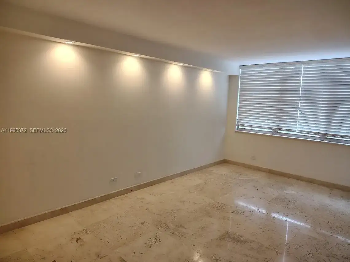 6039 Collins Ave # 407, Miami Beach FL 33140 photo 4