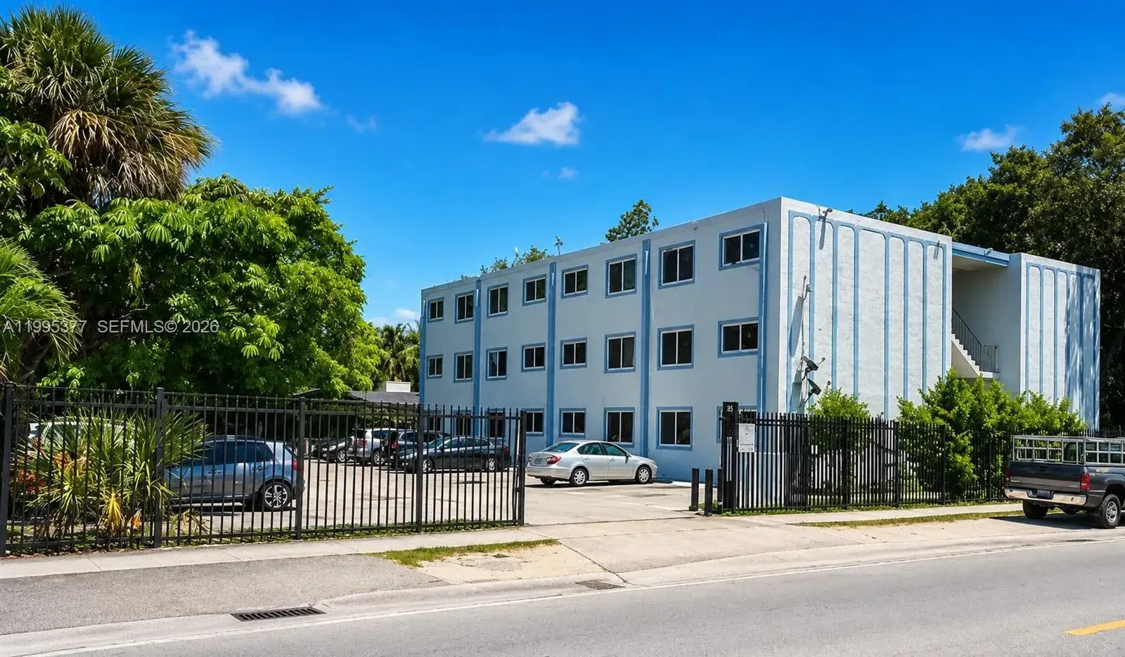 6445 NW 2nd Ave # 2, Miami FL 33150