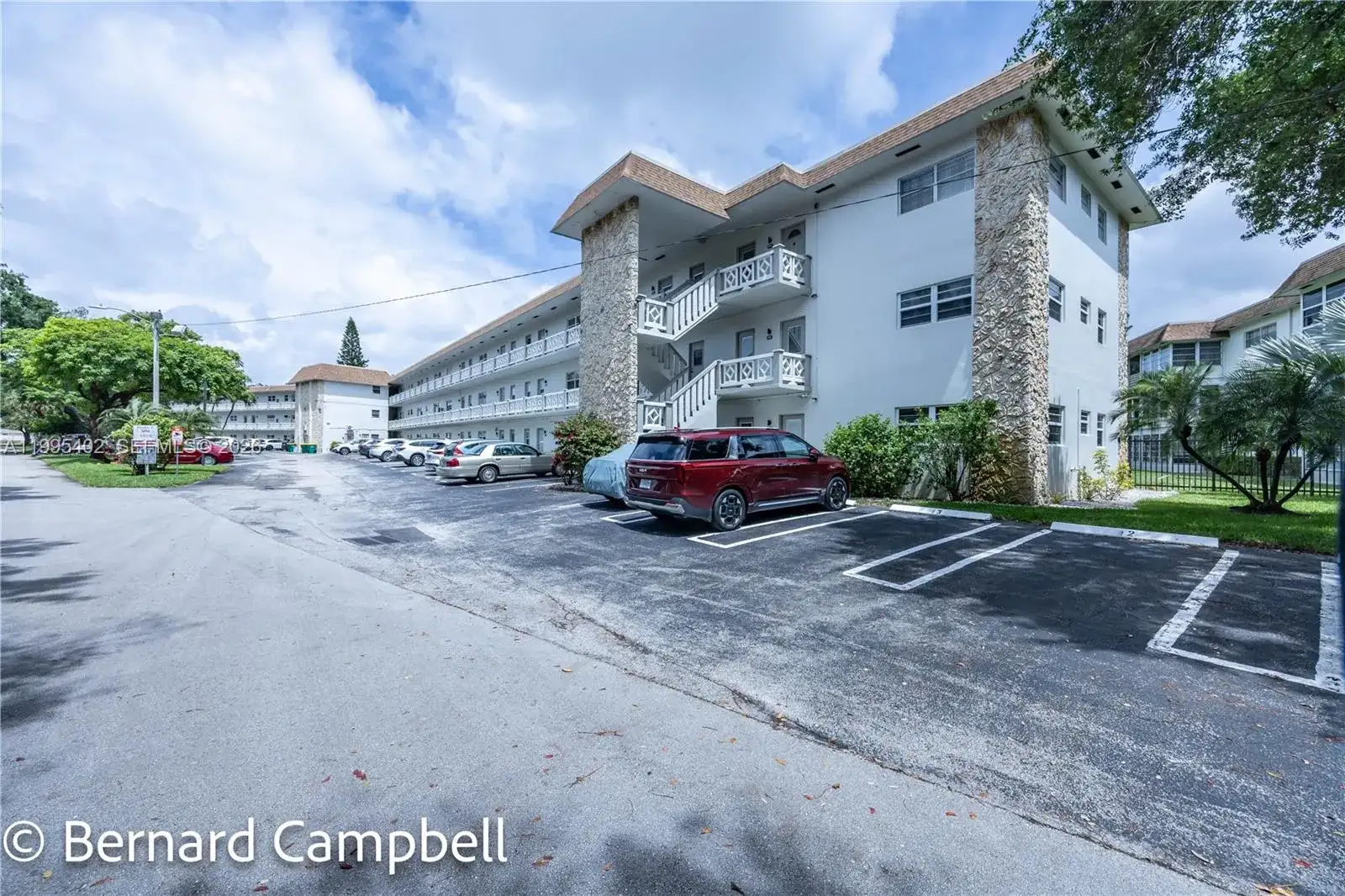 3506 NW 49th Ave # 614, Lauderdale Lakes FL 33319 photo 3