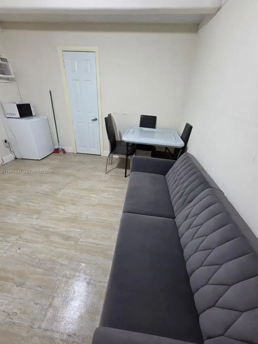1420 SW 129 Ct # 1, Miami FL 33184 photo 5