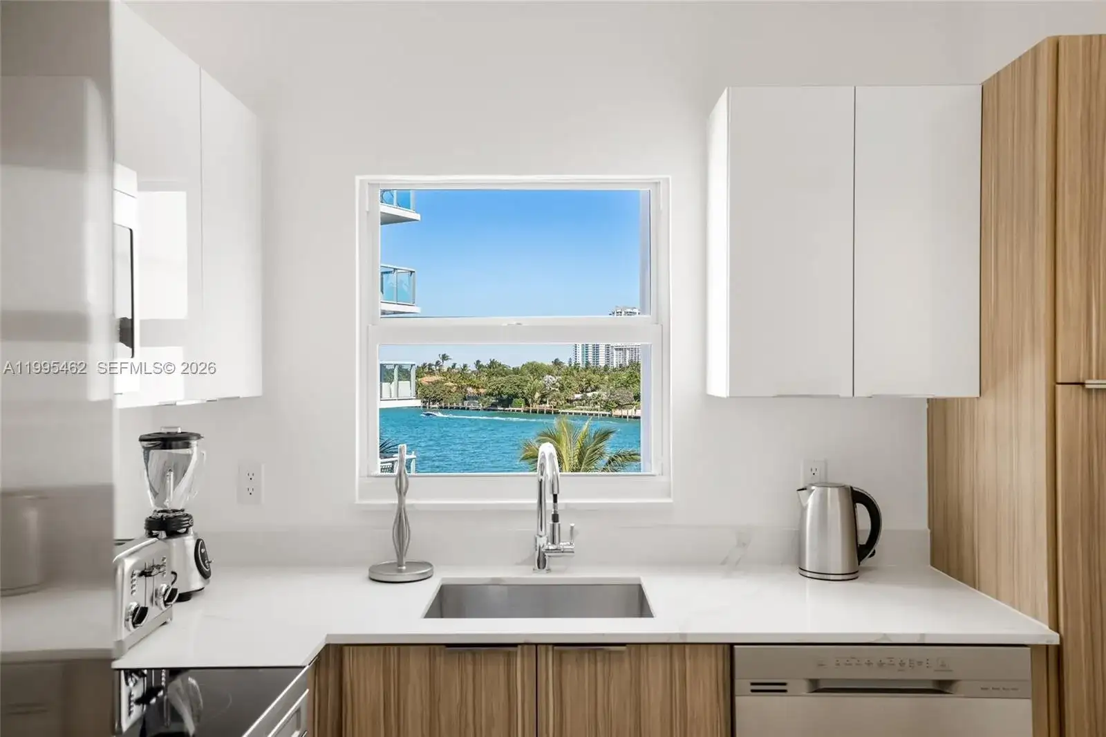 9881 E Bay Harbor Dr # 504, Bay Harbor Islands FL 33154 photo 3