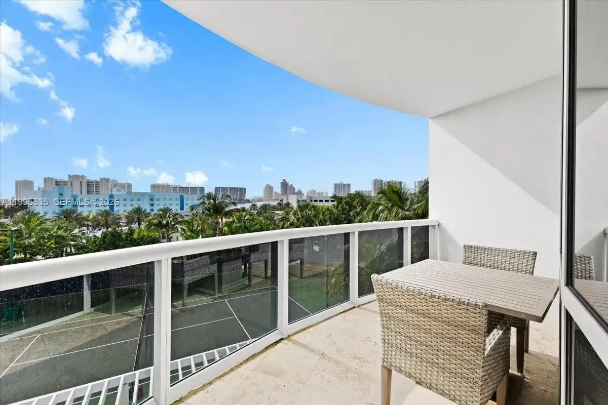 18201 Collins Ave # 601A, Sunny Isles Beach FL 33160