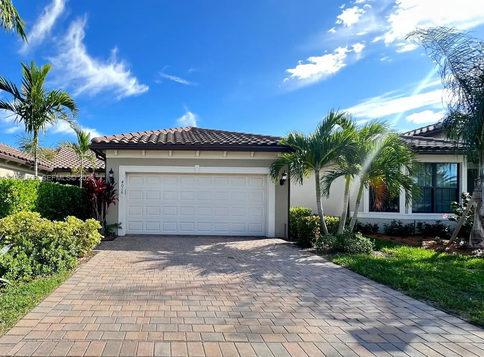 4016 Basket Oak Cir # 4016, Vero Beach FL 32967 photo 2