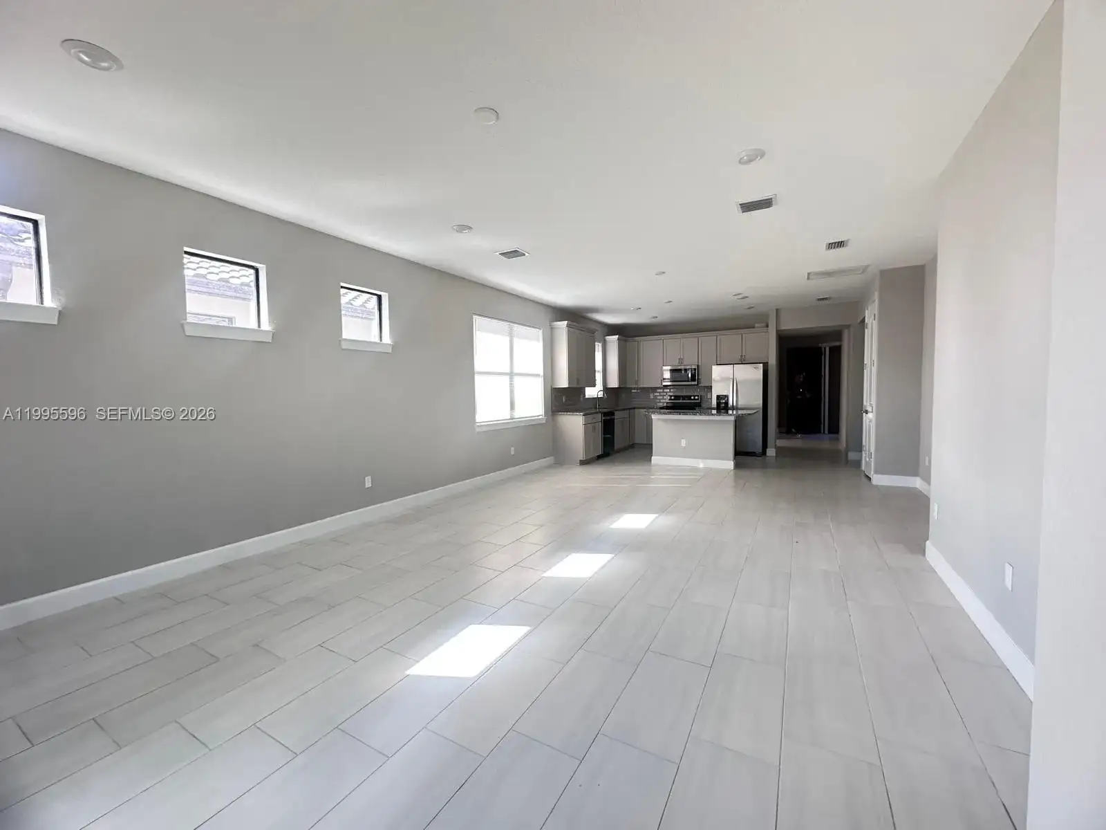 4016 Basket Oak Cir # 4016, Vero Beach FL 32967 photo 5