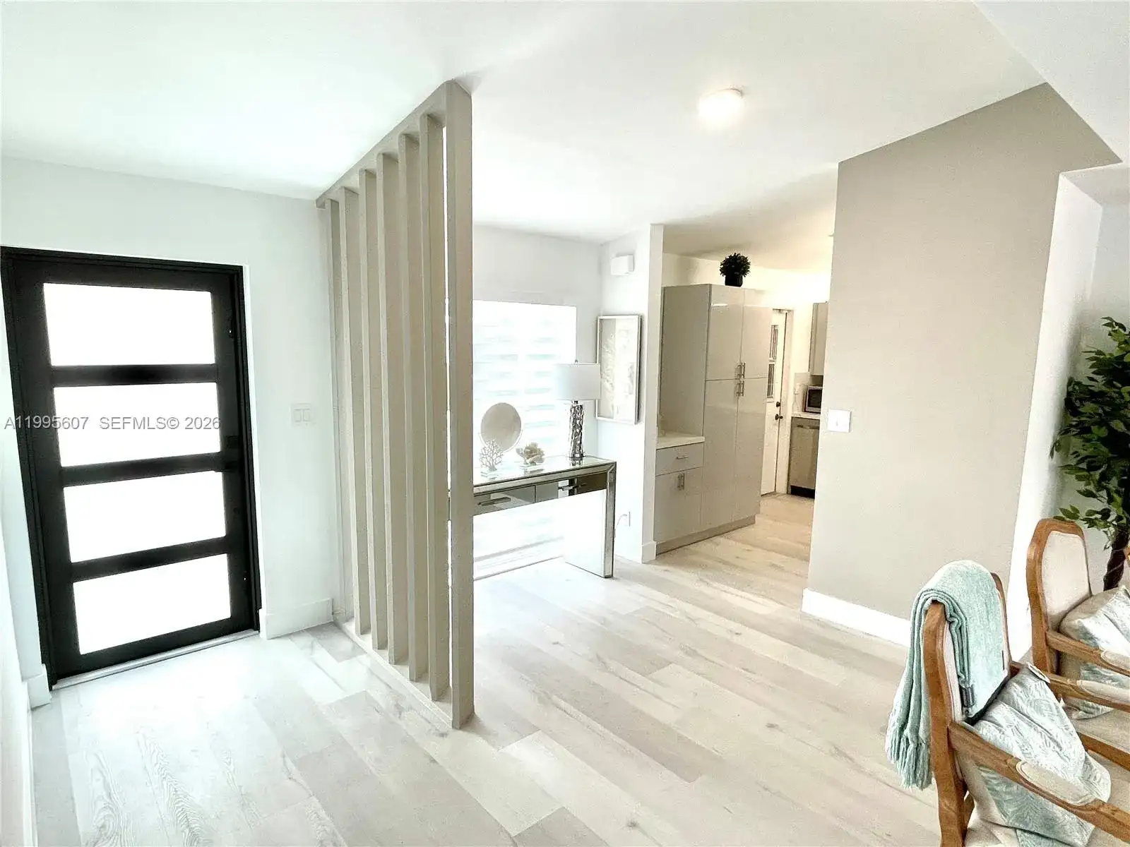 2406 Marathon Ln, Fort Lauderdale FL 33312 photo 4