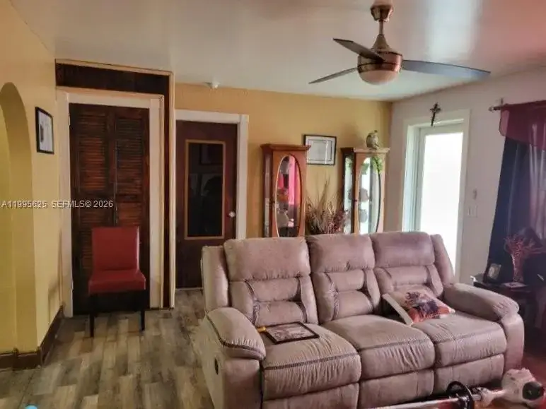 15104 SW 304th Ter, Homestead FL 33033 photo 3
