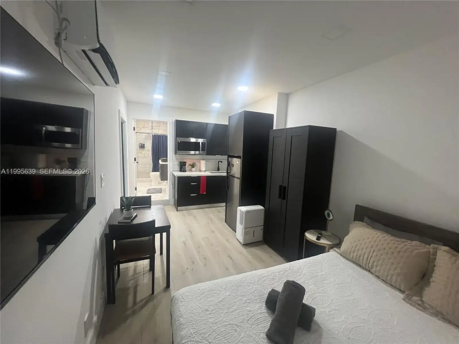 2723 SW 13th St, Miami FL 33145 photo 2