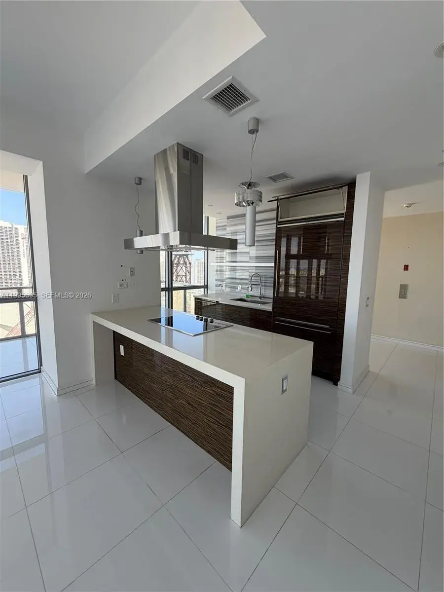 1100 Biscayne Blvd # 2605, Miami FL 33132