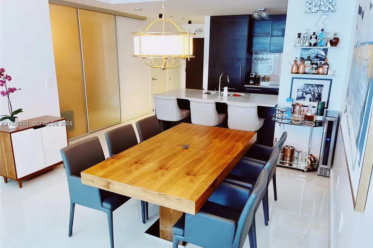 900 Biscayne Blvd # 4410, Miami FL 33132