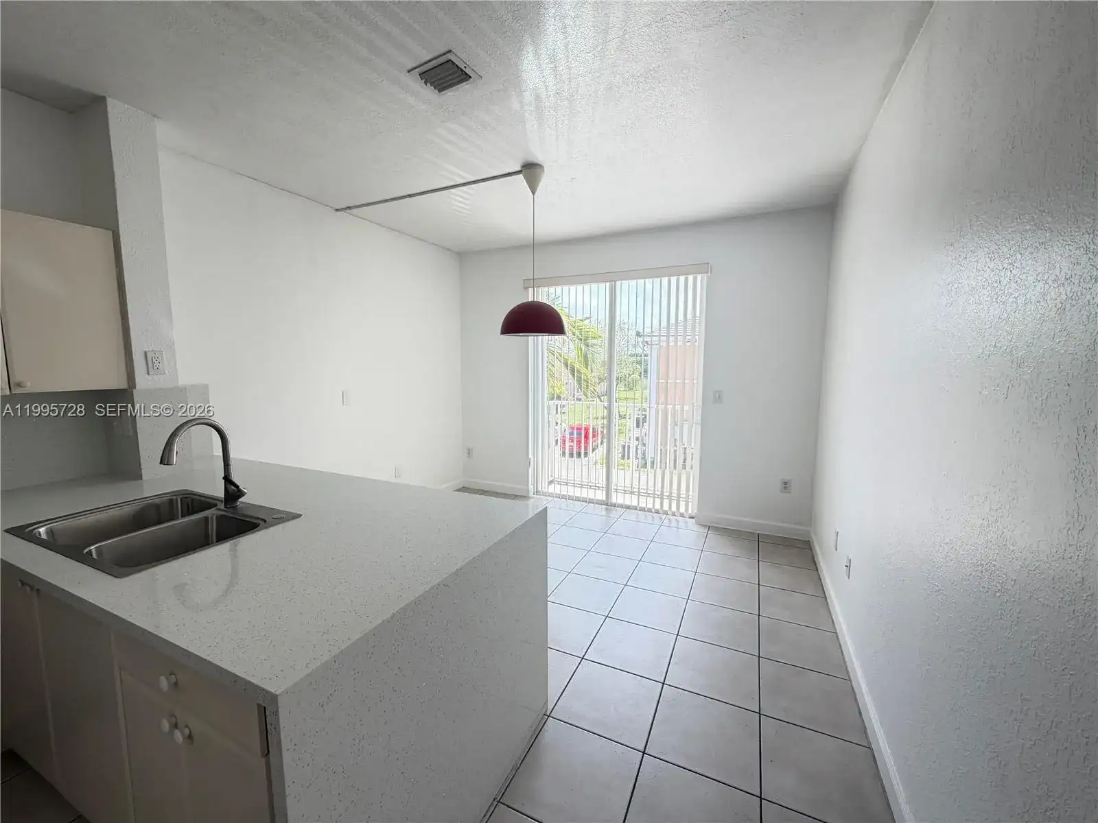 7080 NW 177th St # 13, Hialeah FL 33015 photo 2