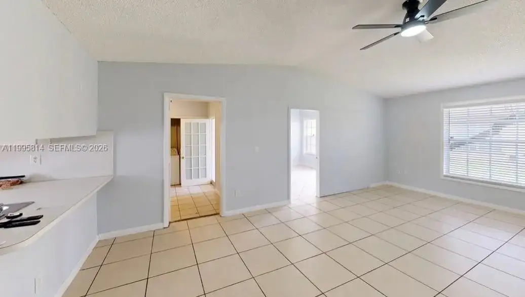 9481 W Fern Ln, Miramar FL 33025 photo 4