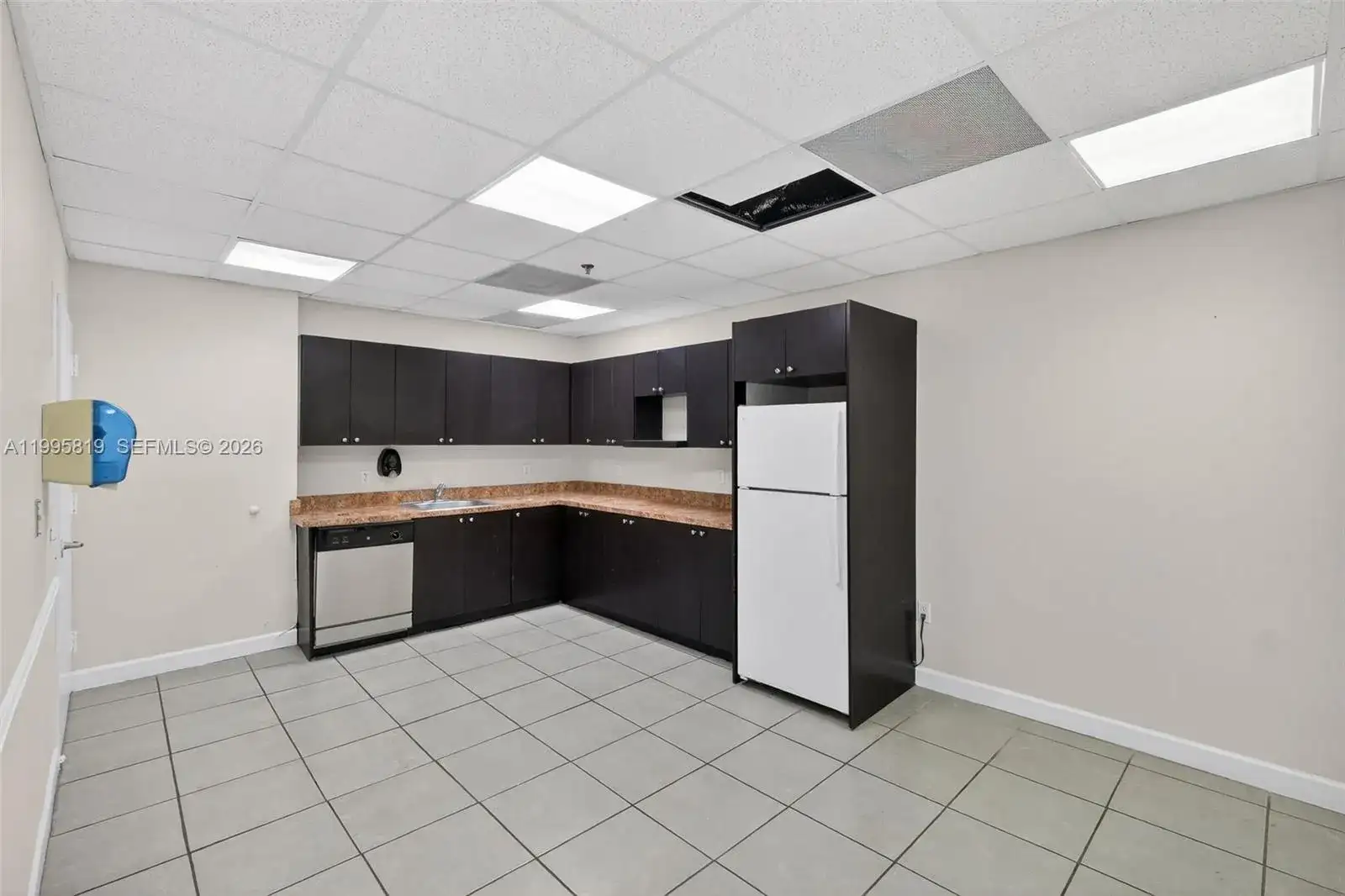 12550 Biscayne Blvd # 504, North Miami FL 33181 photo 5