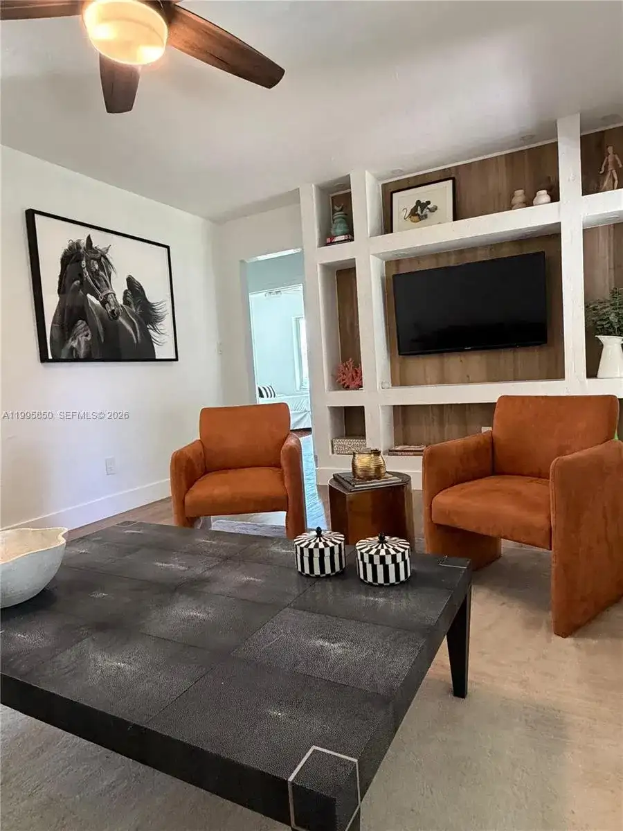11201 NE 10th Ave # 11201, Biscayne Park FL 33161 photo 3