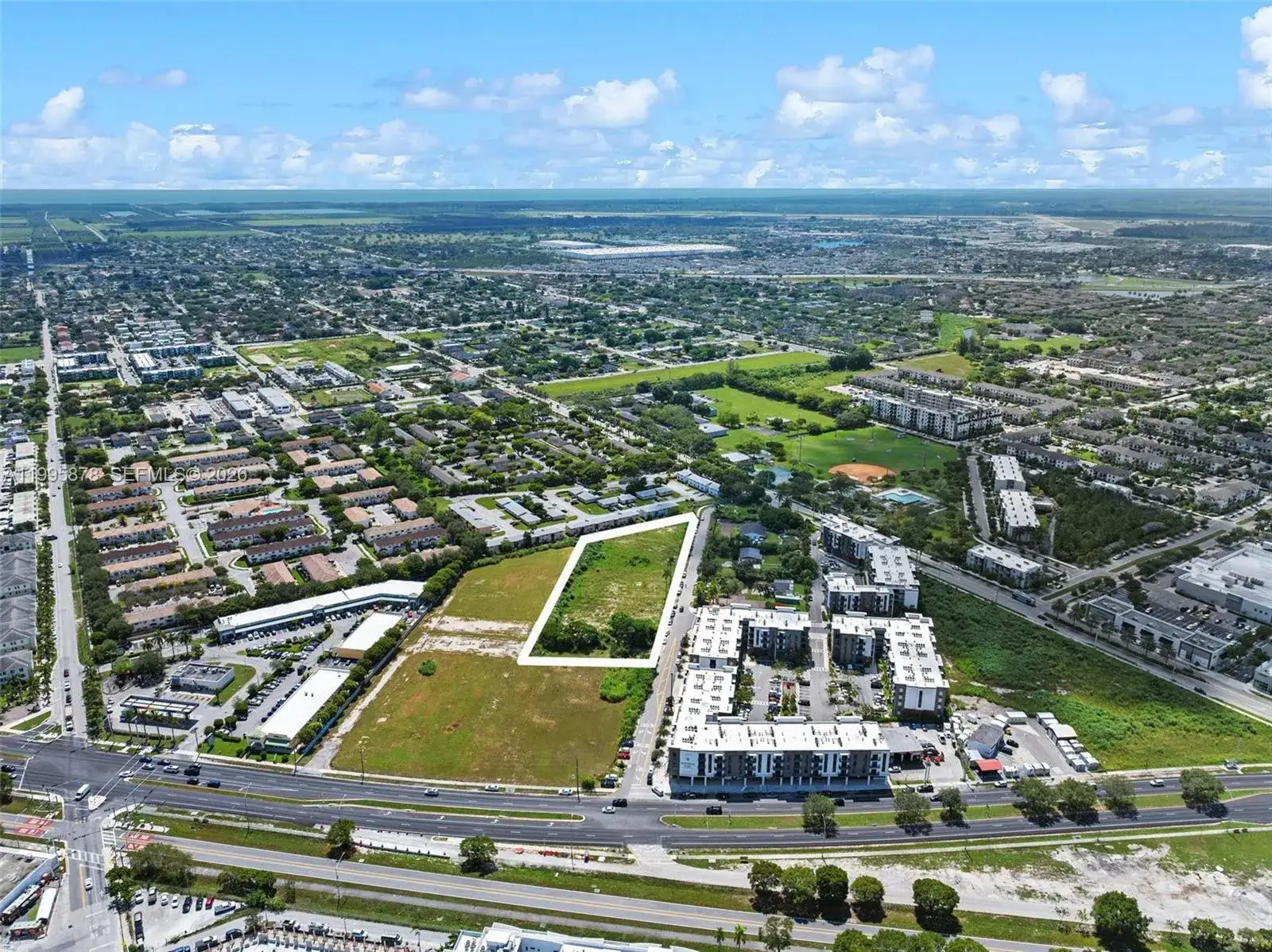 14259 Henderson St, Homestead FL 33032 photo 2