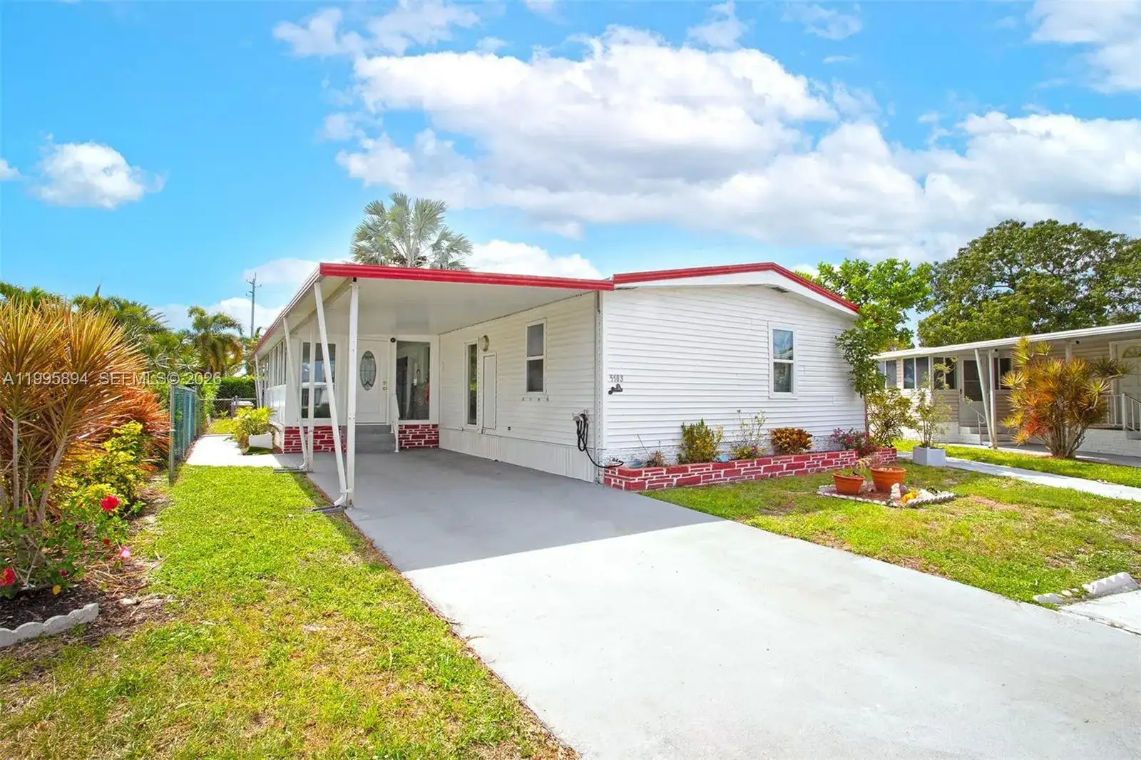 5103 NW 1st Way, Deerfield Beach FL 33064 photo 2