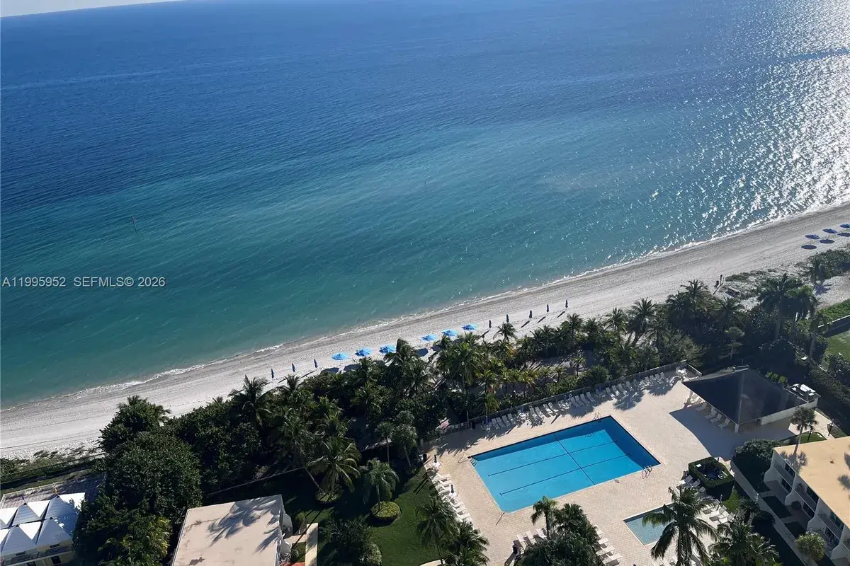 881 Ocean Dr # 18B, Key Biscayne FL 33149