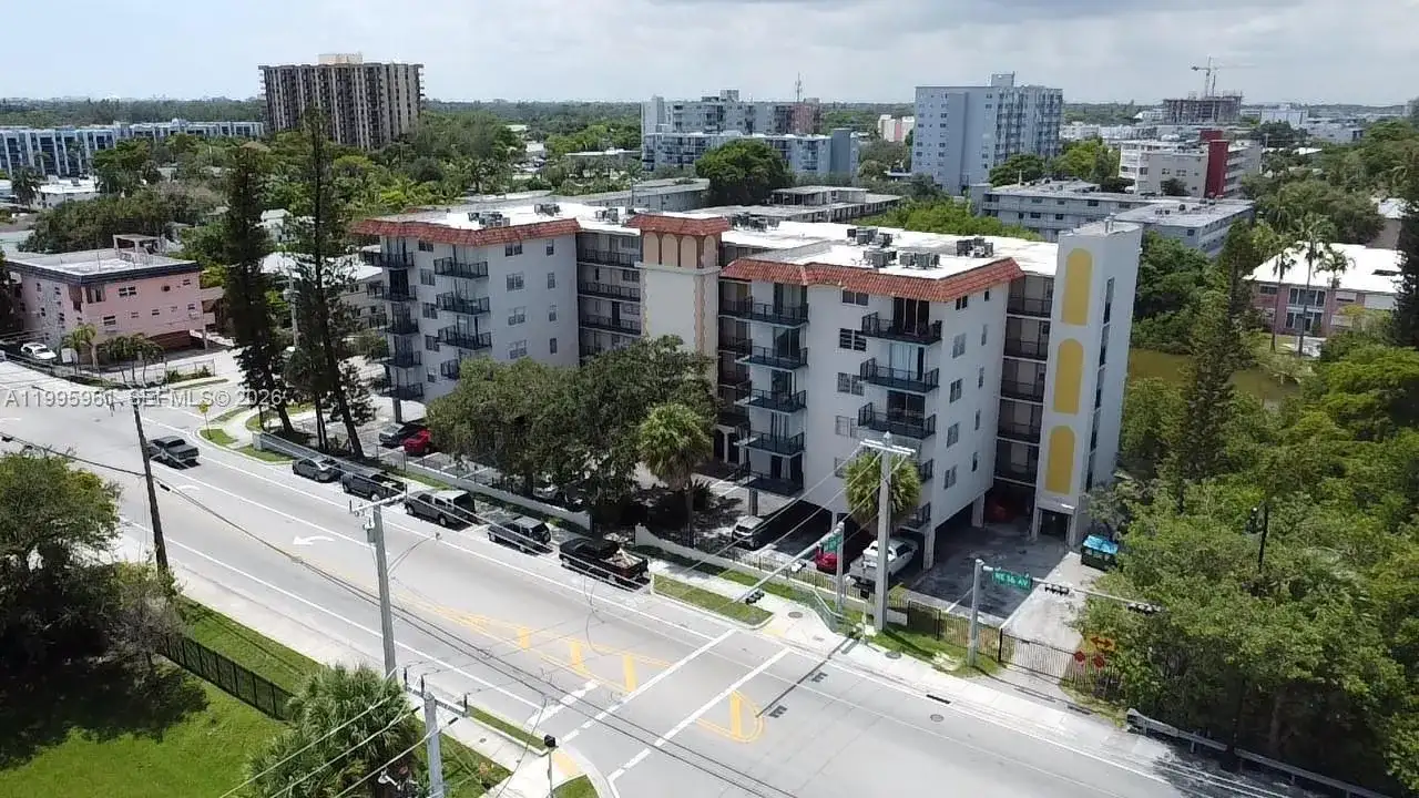 12590 NE 16th Ave # 608, North Miami FL 33161 photo 2