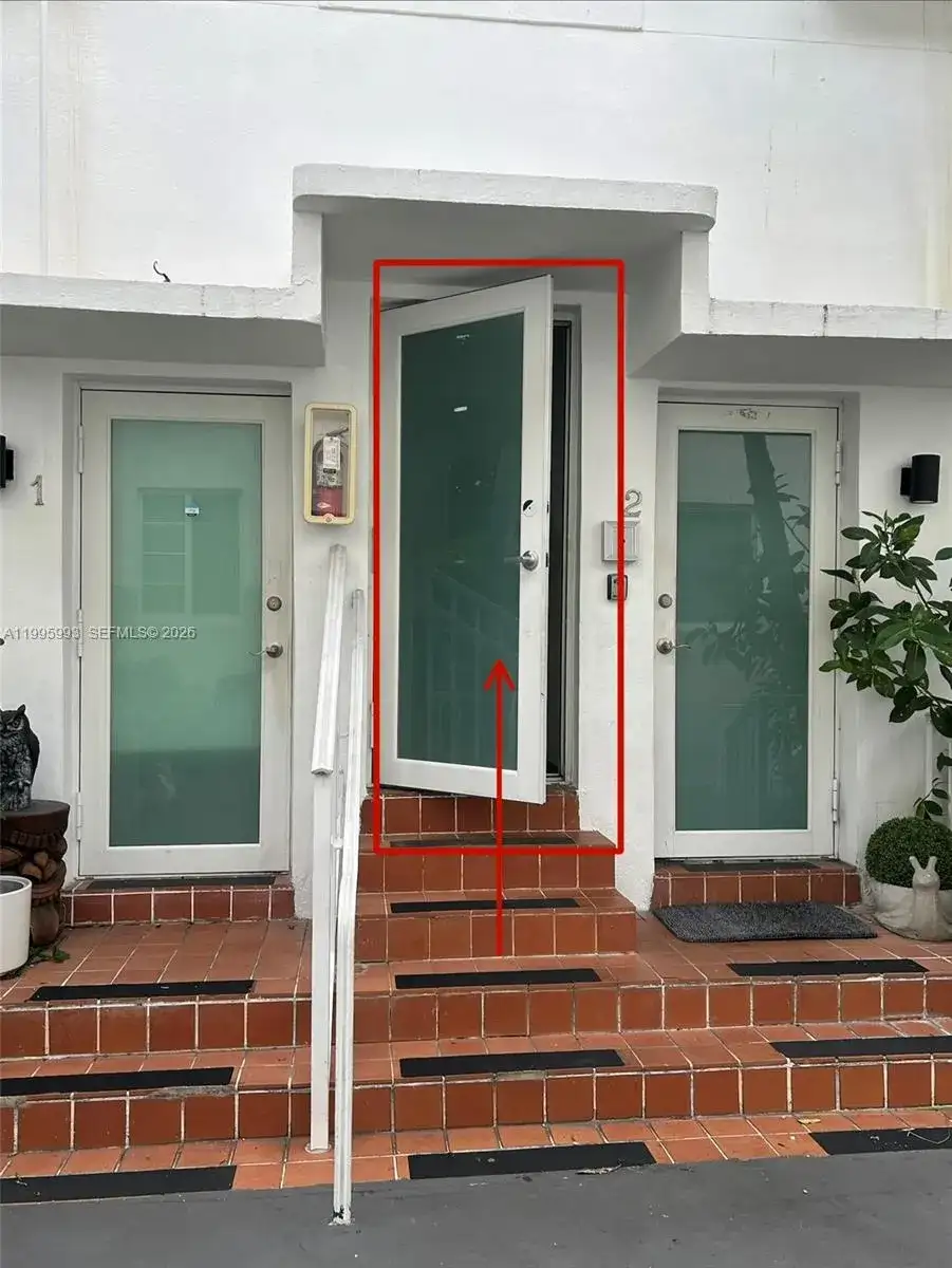 1024 Pennsylvania Ave # 4, Miami Beach FL 33139 photo 5