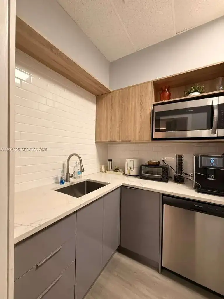11419 W Palmetto Park Rd # F, Boca Raton FL 33428 photo 4