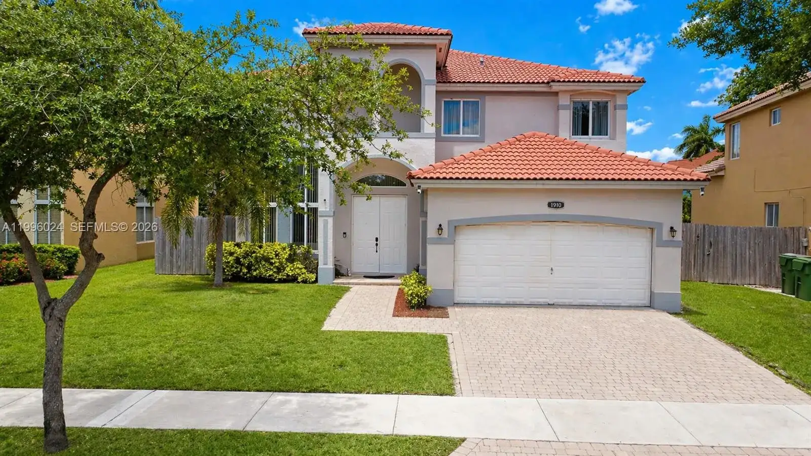 1910 SE 14th Cir, Homestead FL 33035 photo 3