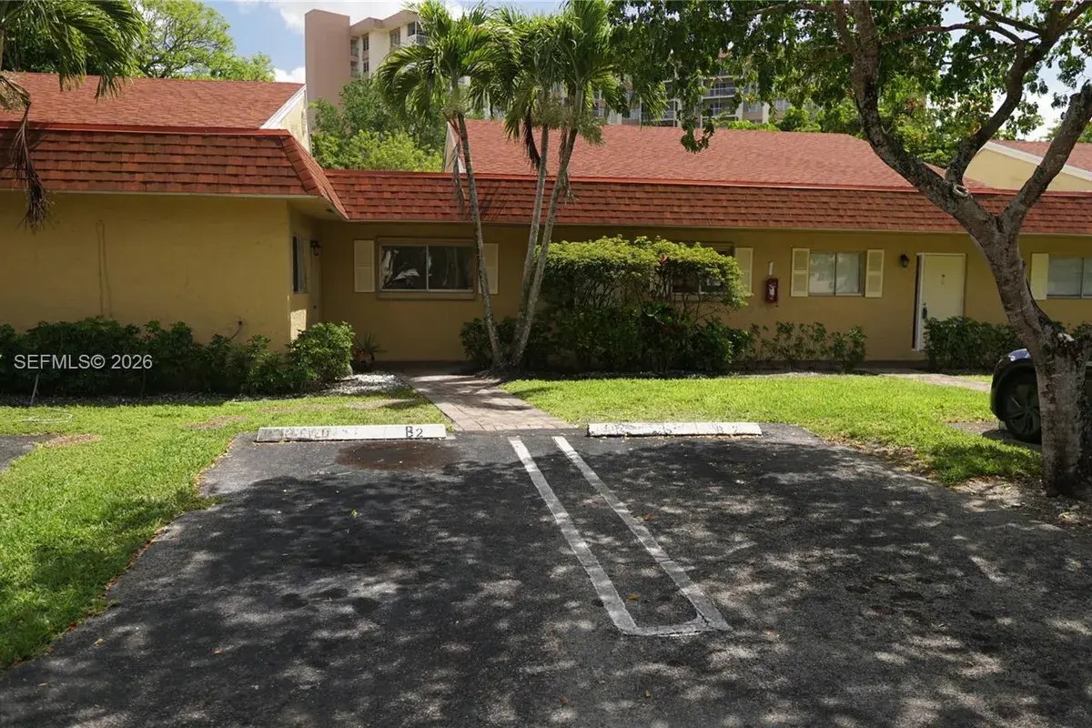 10722 La Placida Dr # B2, Coral Springs FL 33065