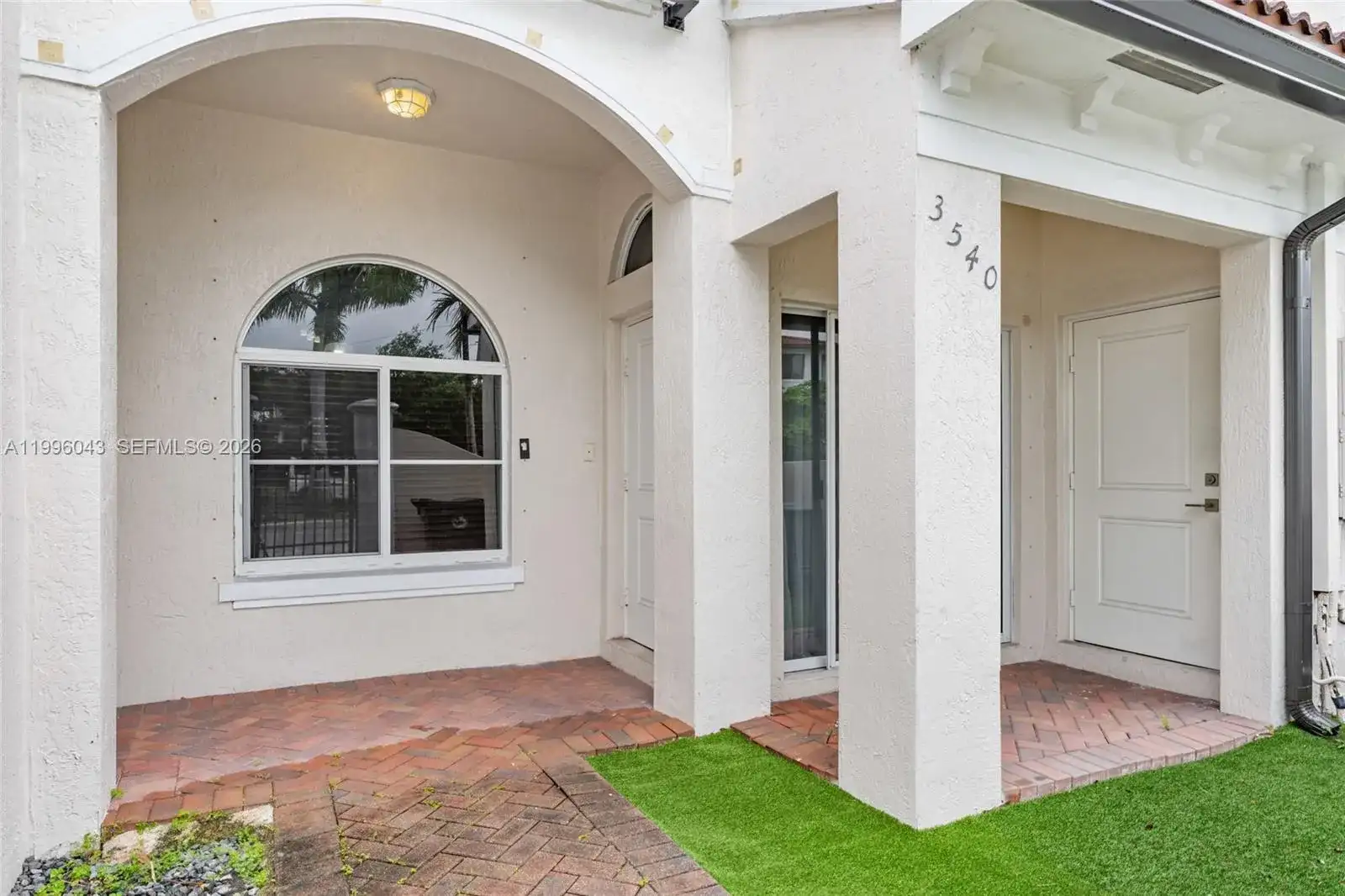 3540 NW 30th Pl, Lauderdale Lakes FL 33311 photo 3